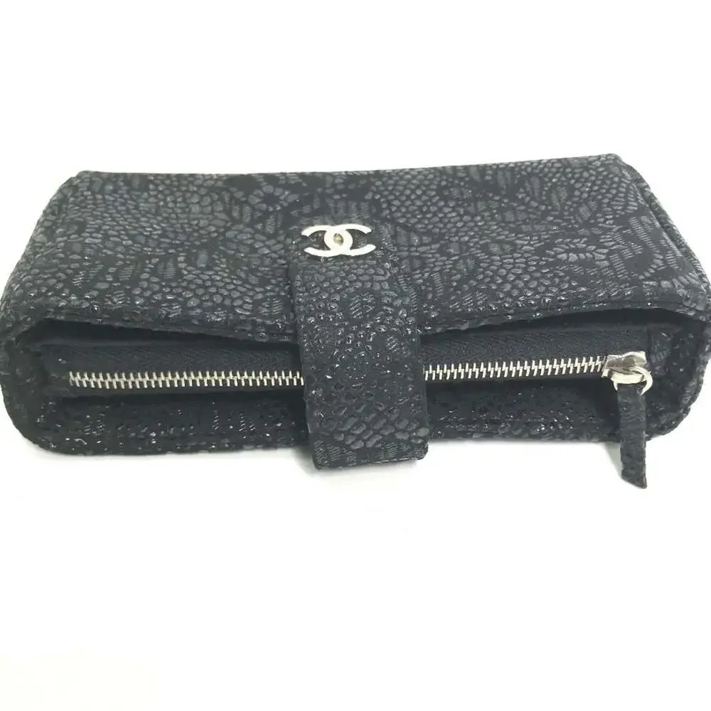 CHANEL Black Pouch